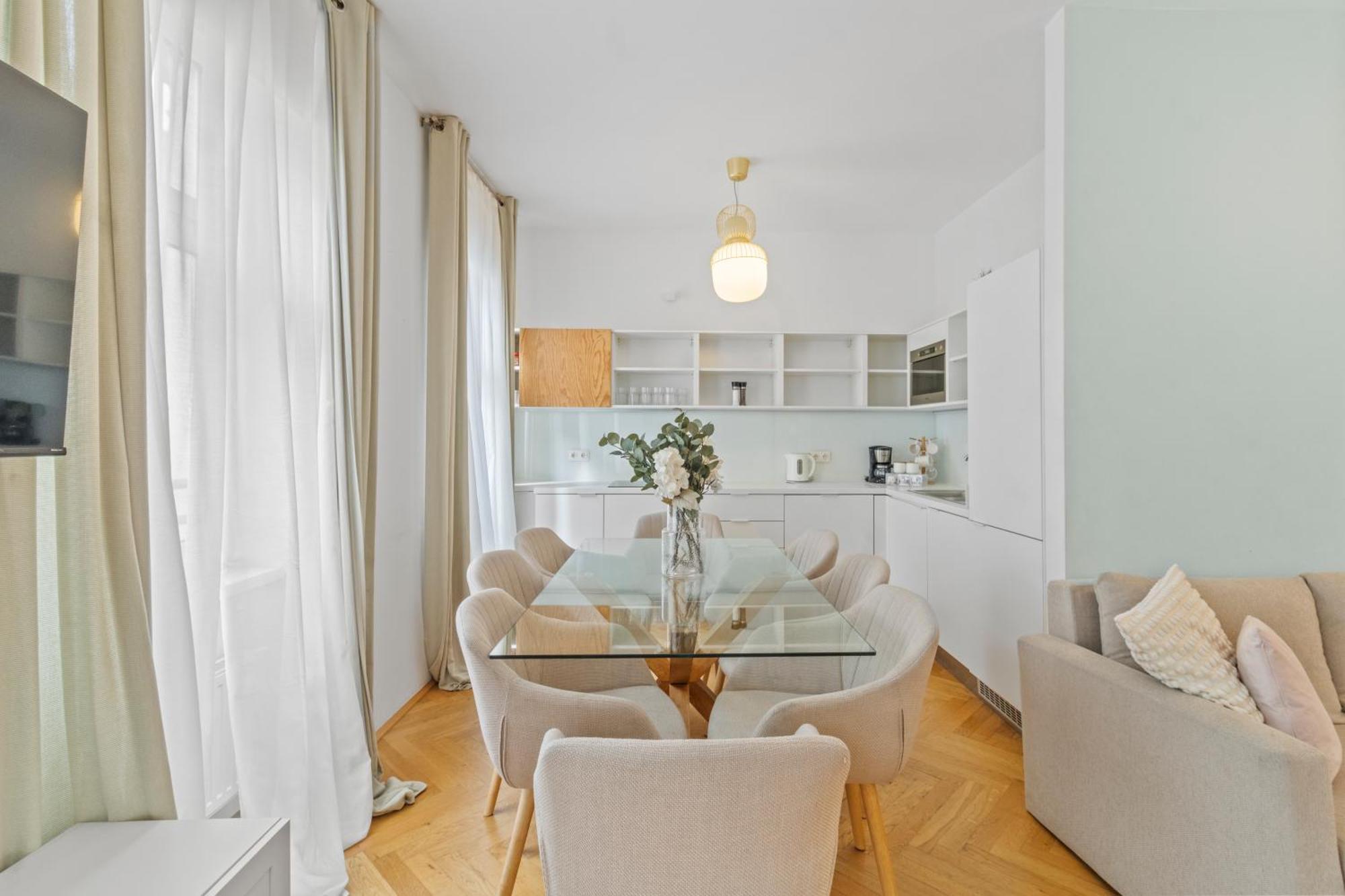 City Apartment, Two Metro Stations To Hauptbahnhof Wien Ngoại thất bức ảnh