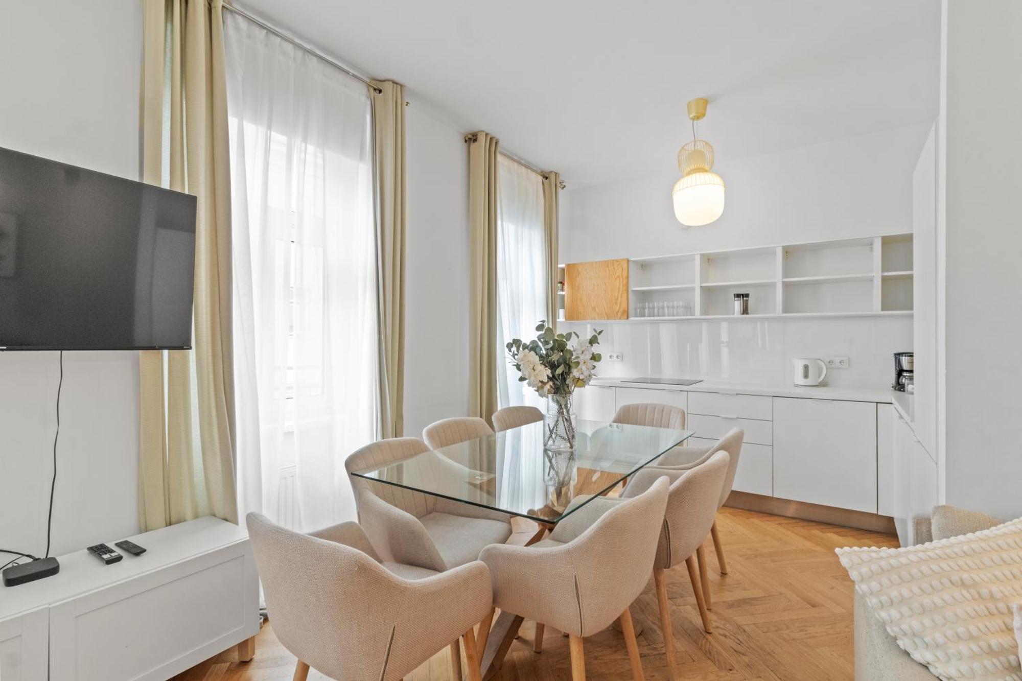 City Apartment, Two Metro Stations To Hauptbahnhof Wien Ngoại thất bức ảnh