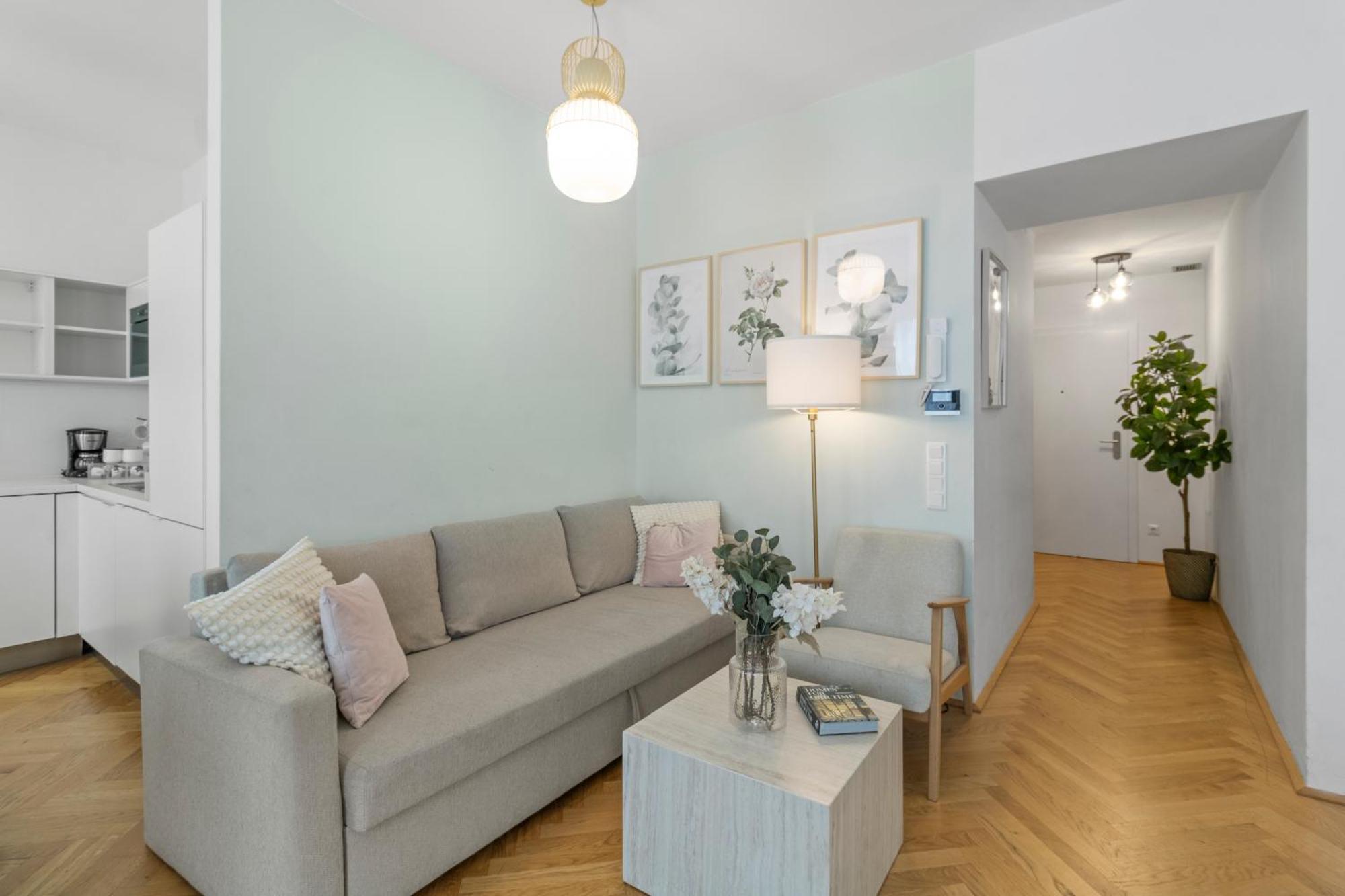City Apartment, Two Metro Stations To Hauptbahnhof Wien Ngoại thất bức ảnh